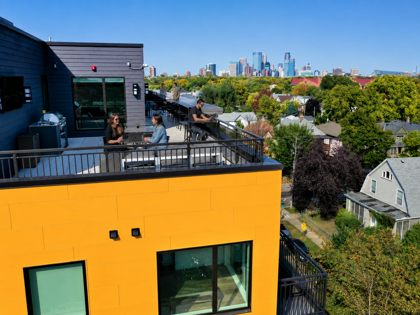 Daytime_roofdeck.png
